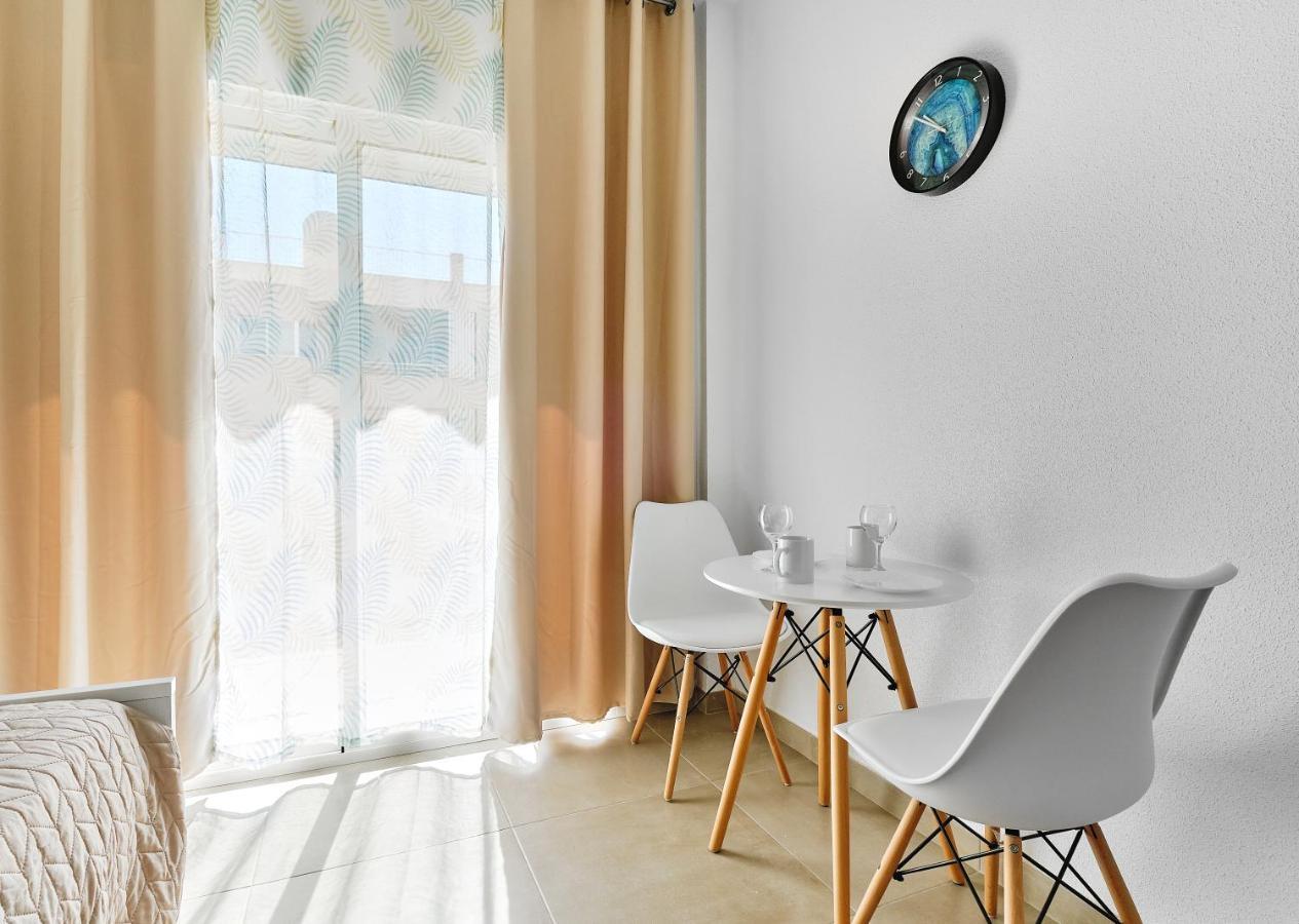 Estudio La Loma Leilighet Torrevieja Eksteriør bilde